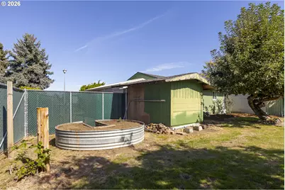 530 SW Ponderosa Ct, McMinnville, OR 97128 - Photo 17