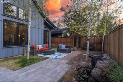 1109 N Forest Edge Dr, Sisters, OR 97759 - Photo 39