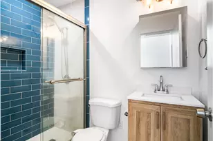 5250 SW 42nd Ave, Portland, OR 97221 - Photo 11