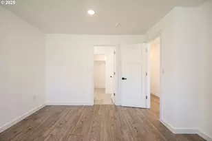 93541/93545 Territorial Hwy, Junction City, OR 97448 - Photo 27