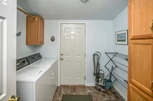 1100 NW Warrenton Dr, Warrenton, OR 97146 - Photo 27