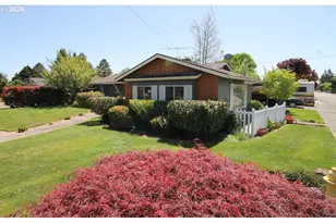 240 NW Baker Creek Rd, McMinnville, OR 97128 - Photo 17