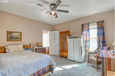 310 E Washington St, Athena, OR 97813 - Photo 25