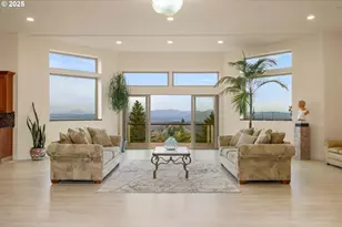 11041 SE Scotts Summit Ct, Happy Valley, OR 97086 - Photo 3