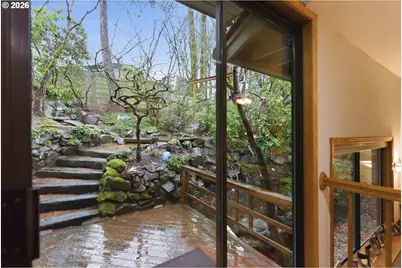 205 S Canby St, Portland, OR 97219 - Photo 33