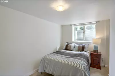 8340 SW 14th Ave, Portland, OR 97219 - Photo 23