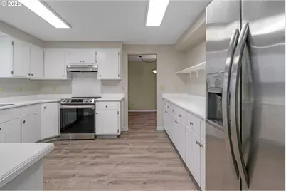 17839 SW Meadowbrook Way, Beaverton, OR 97078 - Photo 13