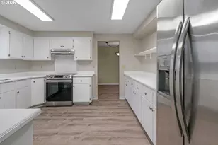 17839 SW Meadowbrook Way, Beaverton, OR 97078 - Photo 13