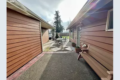 5664 High Banks Rd, Springfield, OR 97478 - Photo 3