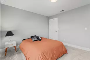 723 SW 49th Dr, Gresham, OR 97080 - Photo 27