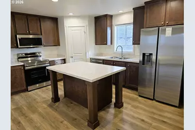 5287 Maple St, Florence, OR 97439 - Photo 5