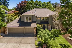 5710 Southwood Dr, Lake Oswego, OR 97035 - Photo 41