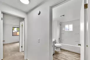 190 SE 32nd Ave, Hillsboro, OR 97123 - Photo 19