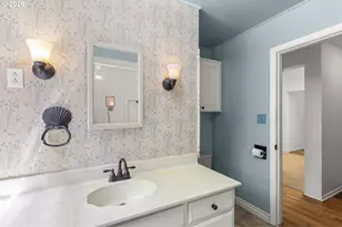 7575 SW Greenwood Dr, Portland, OR 97223 - Photo 29