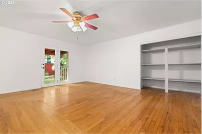 7575 SW Greenwood Dr, Portland, OR 97223 - Photo 9