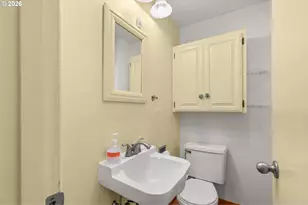 7575 SW Greenwood Dr, Portland, OR 97223 - Photo 39