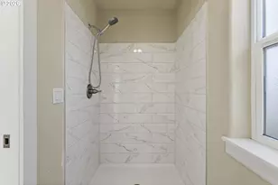 19537 Morrie Dr, Oregon City, OR 97045 - Photo 35