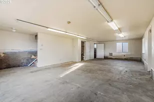 4201 Barrett Dr, Hood River, OR 97031 - Photo 35