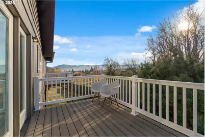 4201 Barrett Dr, Hood River, OR 97031 - Photo 33
