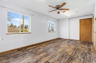 4201 Barrett Dr, Hood River, OR 97031 - Photo 15