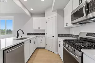 7036 N Montgomery Way, Ridgefield, WA 98642 - Photo 9