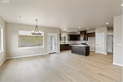 941 Sand Pines Ave, Sutherlin, OR 97479 - Photo 7