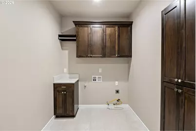 941 Sand Pines Ave, Sutherlin, OR 97479 - Photo 21