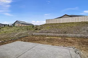 941 Sand Pines Ave, Sutherlin, OR 97479 - Photo 31