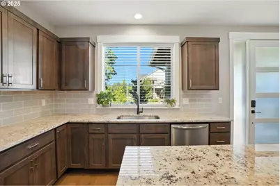 37999 Juniper St, Sandy, OR 97055 - Photo 11