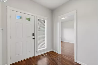 807 NE Pintail St, Silverton, OR 97381 - Photo 5