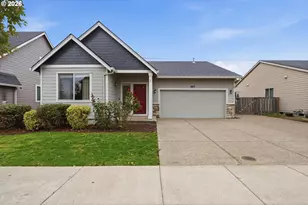 807 NE Pintail St, Silverton, OR 97381 - Photo 1