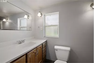 2421 Kincaid St, Eugene, OR 97405 - Photo 21