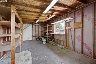2421 Kincaid St, Eugene, OR 97405 - Photo 27