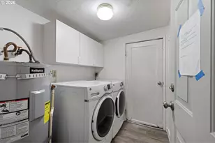 2421 Kincaid St, Eugene, OR 97405 - Photo 23