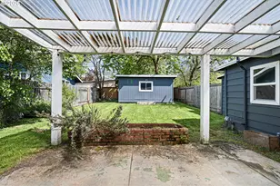 2421 Kincaid St, Eugene, OR 97405 - Photo 25