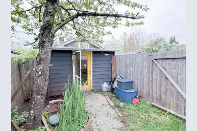 2421 Kincaid St, Eugene, OR 97405 - Photo 43