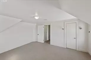 643 S 12th Ct, Coos Bay, OR 97420 - Photo 25