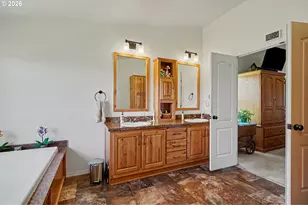 2999 Buena Crest Ln NE, Salem, OR 97303 - Photo 25