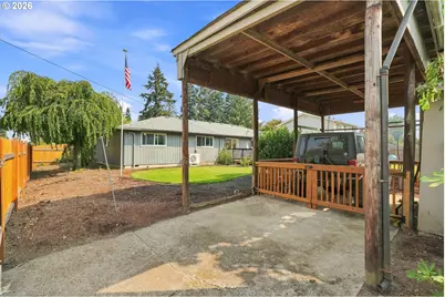 992 Travis Ave, Eugene, OR 97404 - Photo 39