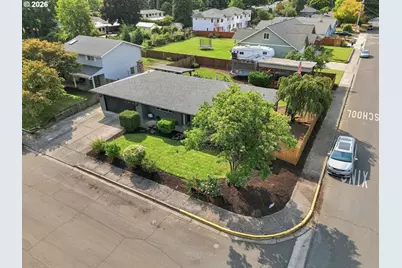992 Travis Ave, Eugene, OR 97404 - Photo 41