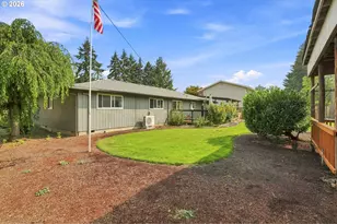992 Travis Ave, Eugene, OR 97404 - Photo 37