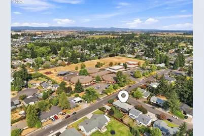 992 Travis Ave, Eugene, OR 97404 - Photo 47