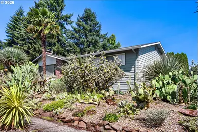 7025 SW Hoodview Pl, Beaverton, OR 97008 - Photo 3