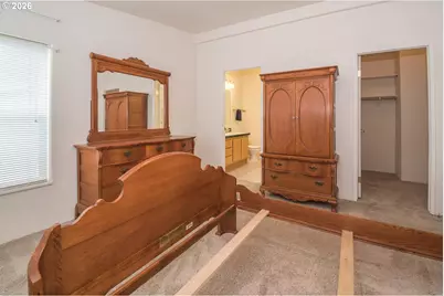 119 SE 216th Ave, Gresham, OR 97030 - Photo 23