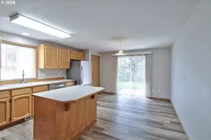 16305 NE 37th Cir, Vancouver, WA 98682 - Photo 13