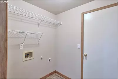 16305 NE 37th Cir, Vancouver, WA 98682 - Photo 35