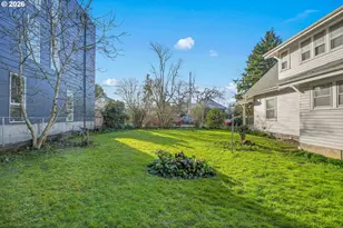 6026 SE 84th Ave, Portland, OR 97266 - Photo 3