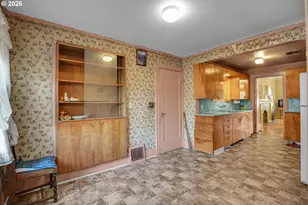 6026 SE 84th Ave, Portland, OR 97266 - Photo 15