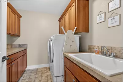 17165 SW King Richard Ct, Sherwood, OR 97140 - Photo 33