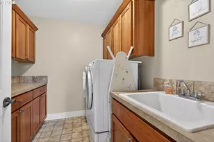 17165 SW King Richard Ct, Sherwood, OR 97140 - Photo 33